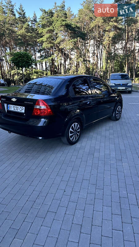 Седан Chevrolet Aveo 2007 в Горишних Плавнях