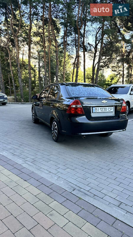 Седан Chevrolet Aveo 2007 в Горишних Плавнях