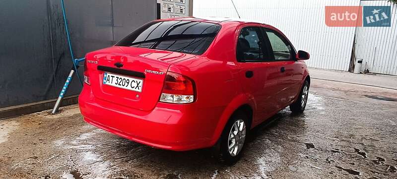 Седан Chevrolet Aveo 2004 в Коломые
