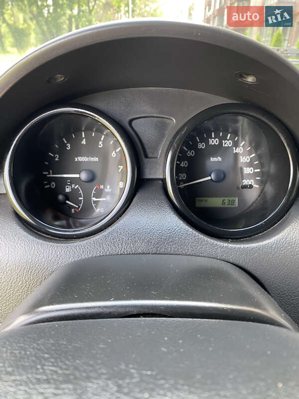 Седан Chevrolet Aveo 2005 в Чернигове