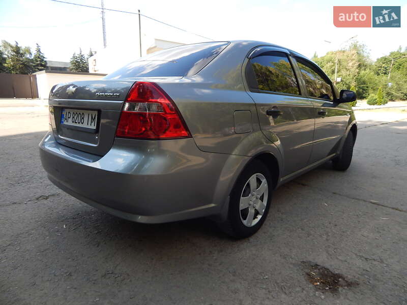 Седан Chevrolet Aveo 2008 в Марганце