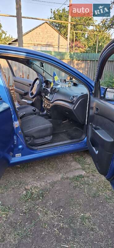 Седан Chevrolet Aveo 2008 в Кропивницком