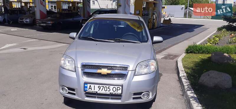 Седан Chevrolet Aveo 2007 в Киеве