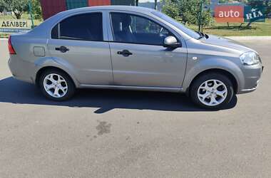 Седан Chevrolet Aveo 2008 в 