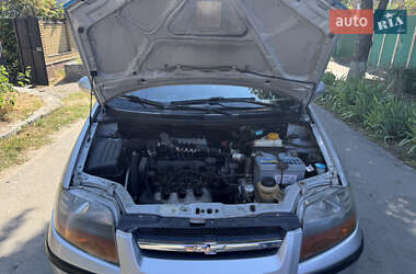Седан Chevrolet Aveo 2006 в 