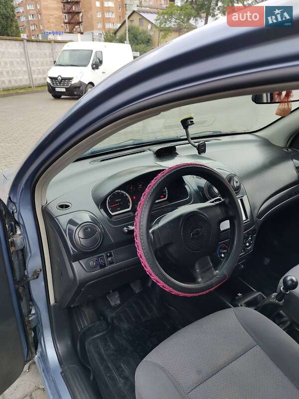 Седан Chevrolet Aveo 2006 в Хмельницком