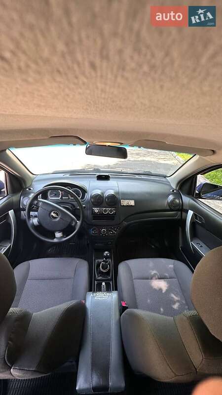 Седан Chevrolet Aveo 2008 в Полтаве
