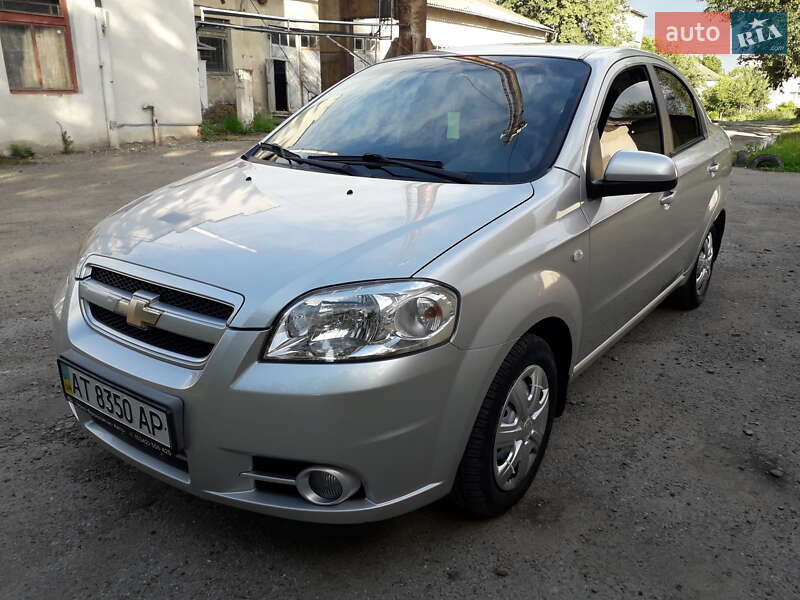 Седан Chevrolet Aveo 2008 в Ивано-Франковске