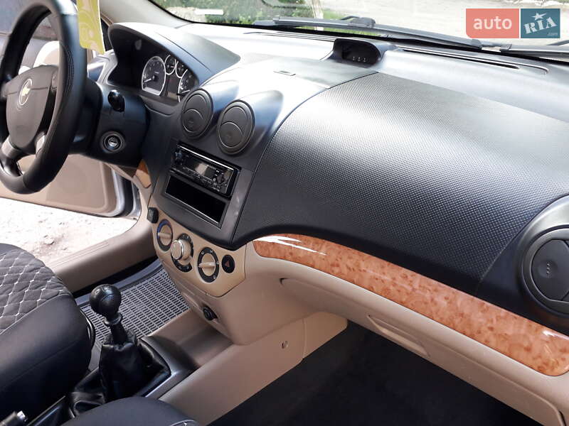 Седан Chevrolet Aveo 2008 в Ивано-Франковске