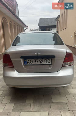 Седан Chevrolet Aveo 2006 в 