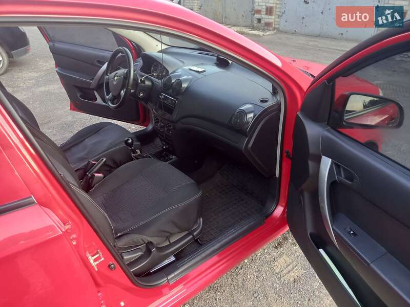 Седан Chevrolet Aveo 2008 в Львові