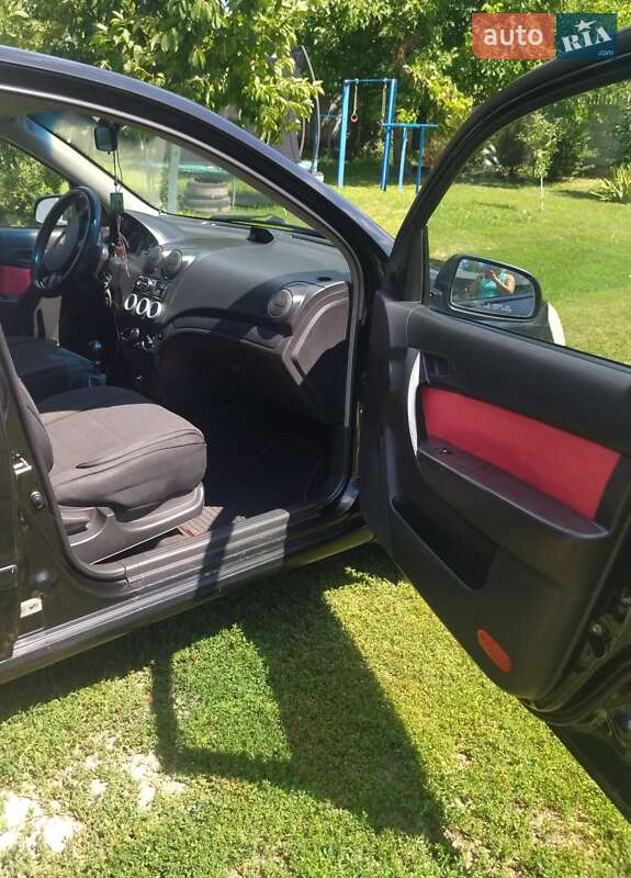 Седан Chevrolet Aveo 2007 в Черкассах