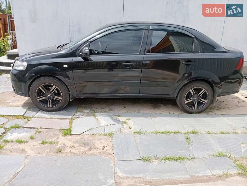 Седан Chevrolet Aveo 2007 в Коростышеве