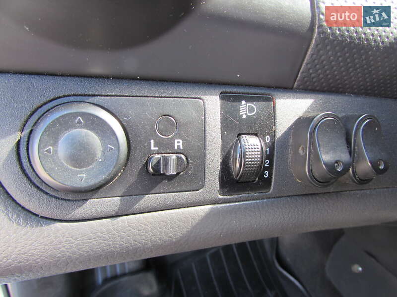 Седан Chevrolet Aveo 2006 в Кропивницком
