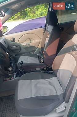 Седан Chevrolet Aveo 2005 в 