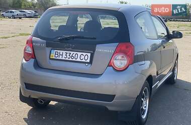 Хэтчбек Chevrolet Aveo 2008 в 