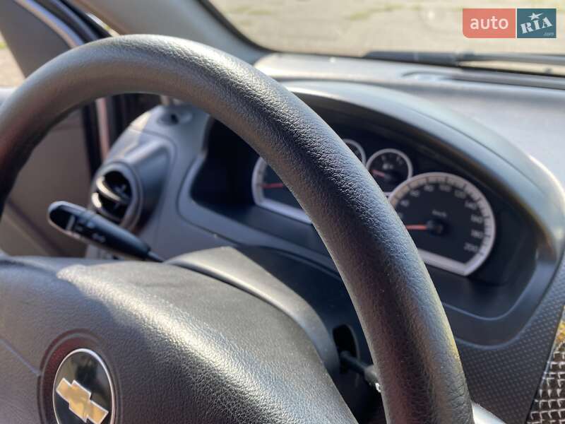 Хэтчбек Chevrolet Aveo 2008 в Одессе фото 13 Хэтчбек Chevrolet Aveo 2008 в Одессе