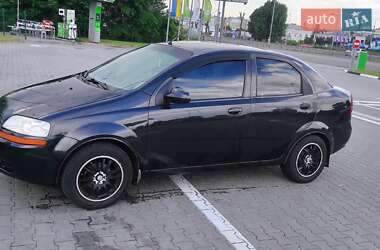 Седан Chevrolet Aveo 2005 в Києві