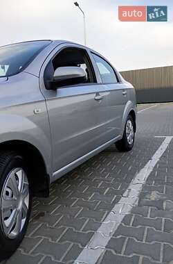 Седан Chevrolet Aveo 2008 в 