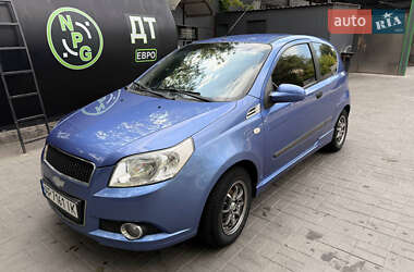 Хэтчбек Chevrolet Aveo 2008 в Запорожье