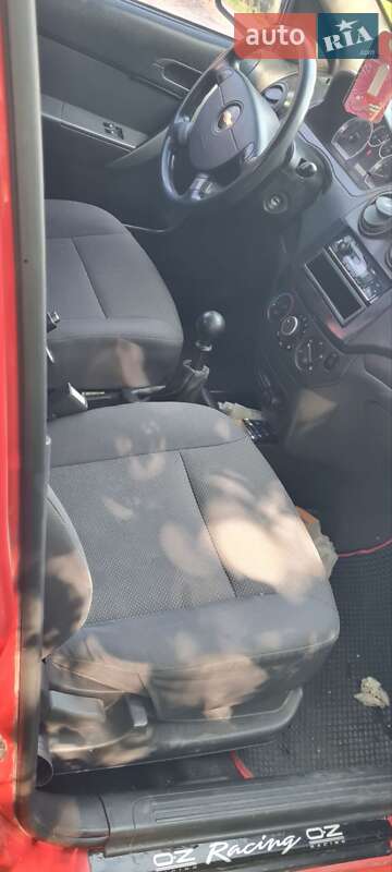 Седан Chevrolet Aveo 2006 в Виннице