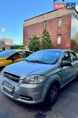 Седан Chevrolet Aveo 2006 в Києві