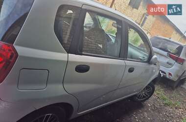 Хэтчбек Chevrolet Aveo 2011 в Киеве