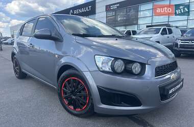 Хетчбек Chevrolet Aveo 2012 в Києві
