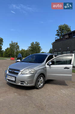 Седан Chevrolet Aveo 2007 в Тростянце