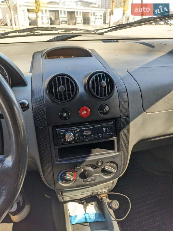 Хетчбек Chevrolet Aveo 2005 в Одесі