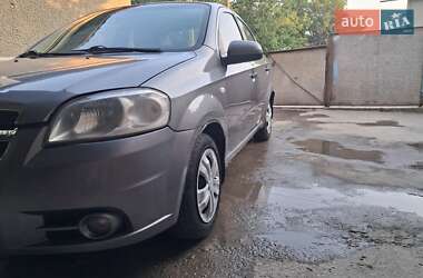 Седан Chevrolet Aveo 2011 в Черновцах