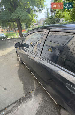 Хетчбек Chevrolet Aveo 2007 в  фото 8 Хетчбек Chevrolet Aveo 2007 в