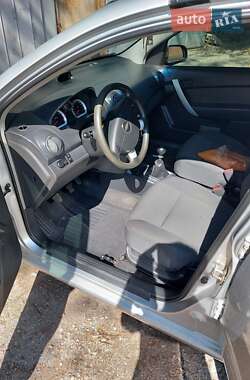 Седан Chevrolet Aveo 2006 в 