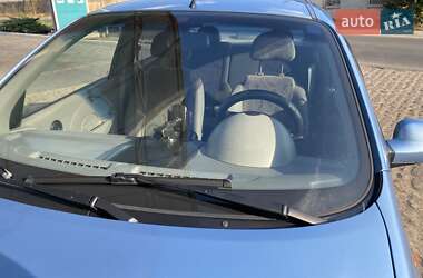 Седан Chevrolet Aveo 2004 в 