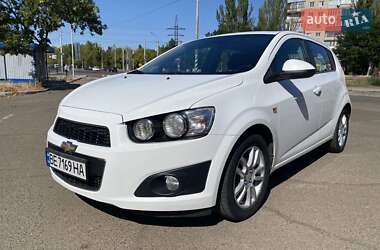 Хэтчбек Chevrolet Aveo 2012 в Николаеве