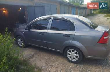 Седан Chevrolet Aveo 2011 в Тараще