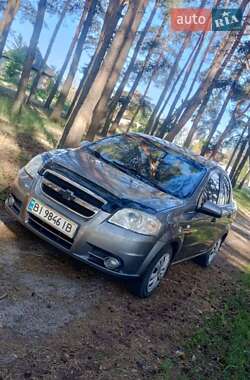 Седан Chevrolet Aveo 2006 в Лубнах