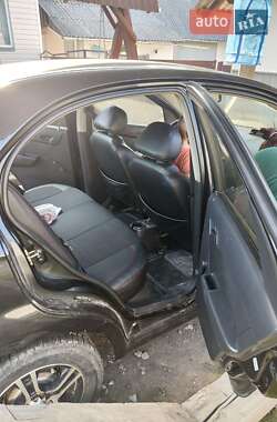 Седан Chevrolet Aveo 2006 в Коломиї