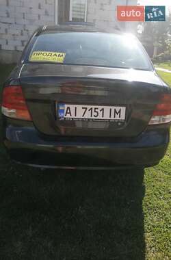 Седан Chevrolet Aveo 2005 в Василькове