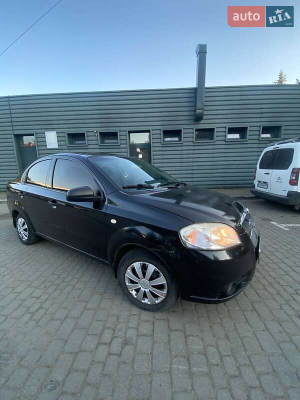 Седан Chevrolet Aveo 2008 в Тлумаче