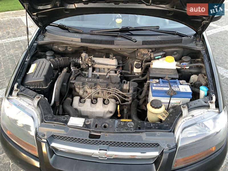 Хетчбек Chevrolet Aveo 2008 в Пирятині
