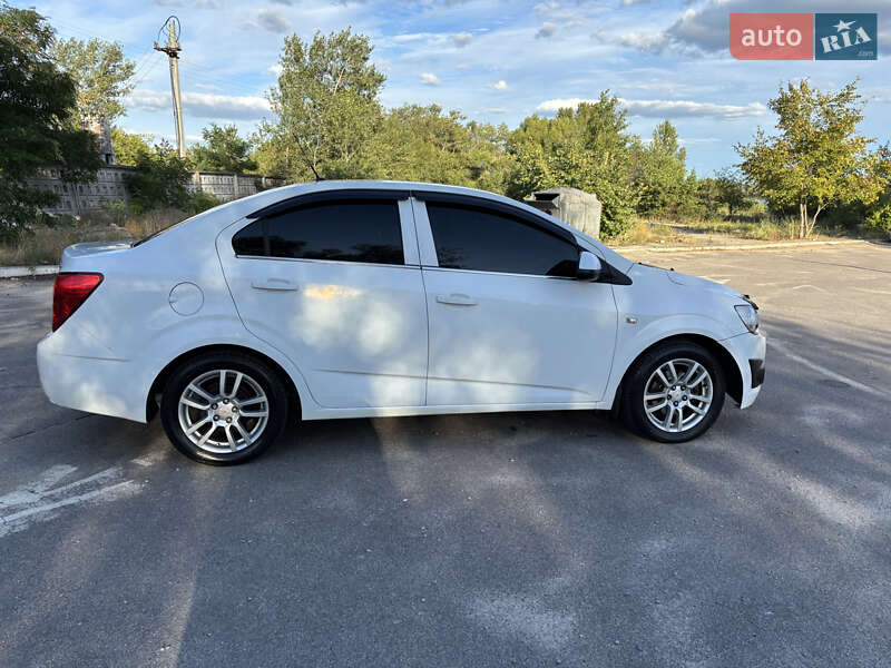 Седан Chevrolet Aveo 2012 в Кременчуці фото 5 Седан Chevrolet Aveo 2012 в Кременчуці