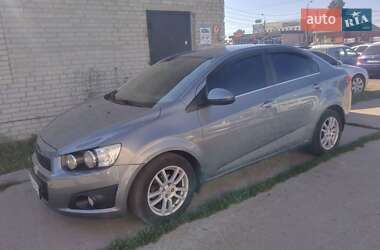 Седан Chevrolet Aveo 2014 в 