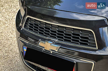 Хэтчбек Chevrolet Aveo 2011 в 