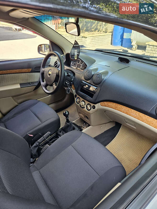 Седан Chevrolet Aveo 2008 в Запорожье