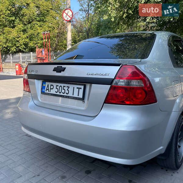 Седан Chevrolet Aveo 2008 в Запорожье