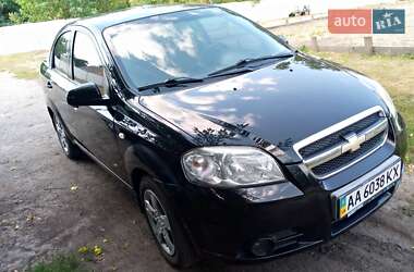 Седан Chevrolet Aveo 2011 в Зачепиловке