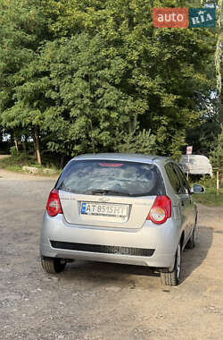 Хэтчбек Chevrolet Aveo 2008 в 