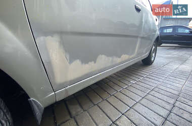 Седан Chevrolet Aveo 2005 в 