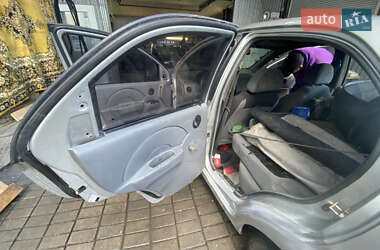 Седан Chevrolet Aveo 2005 в 